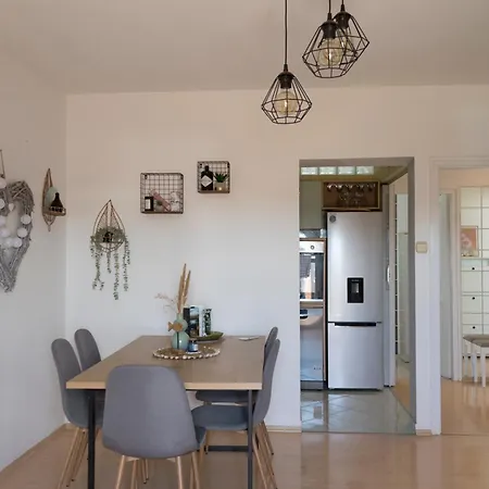 Nest 5 Apartamento